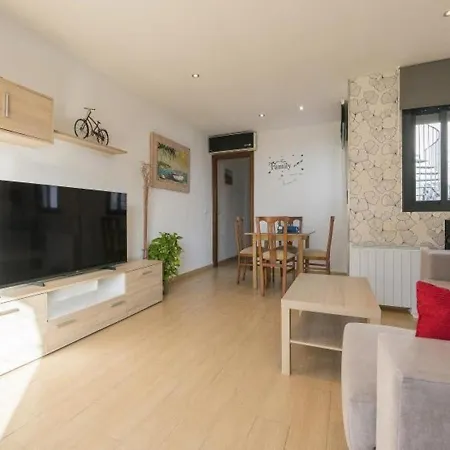 Solymar Apartment *